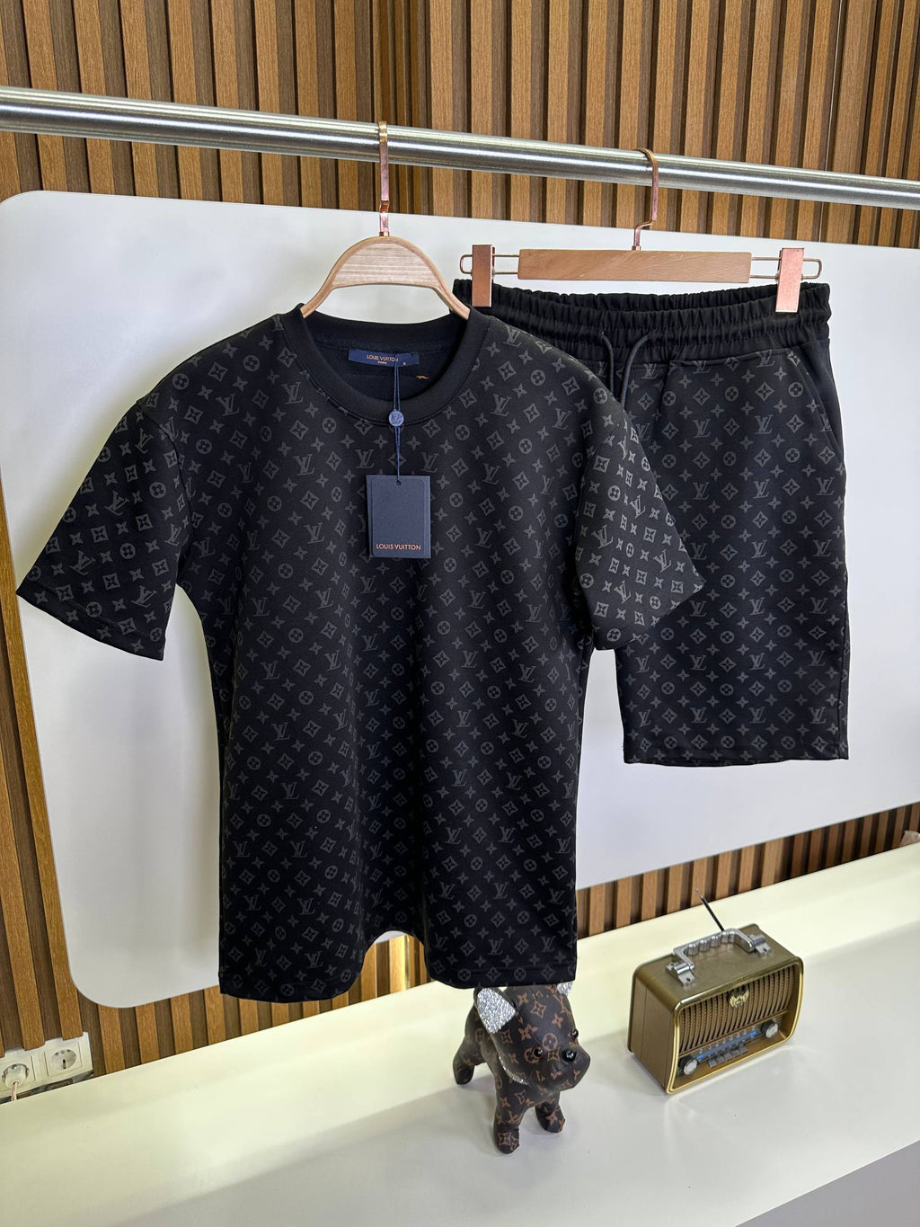 Louis vuitton premium
