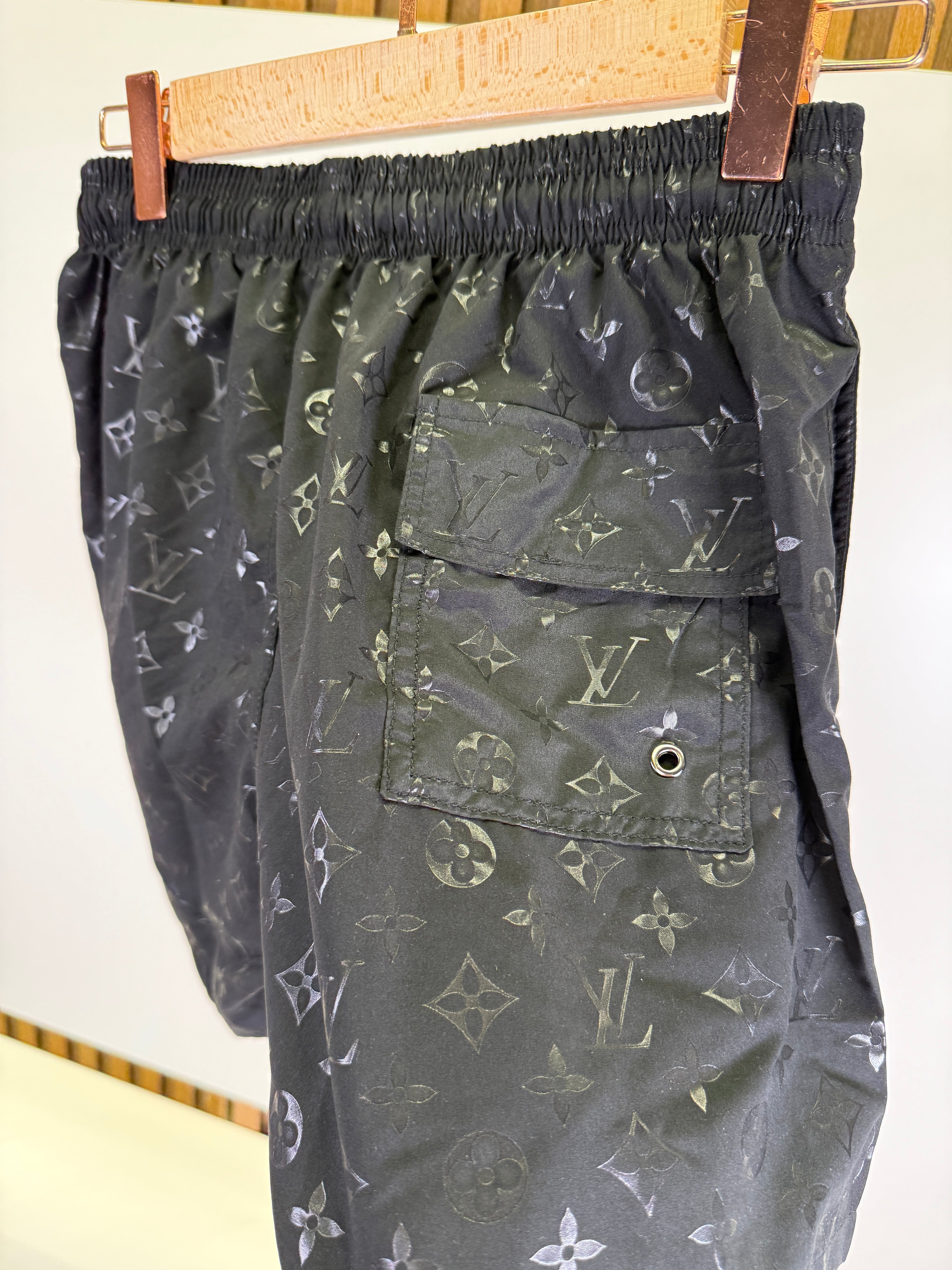 Louis vuitton deniz şortu
