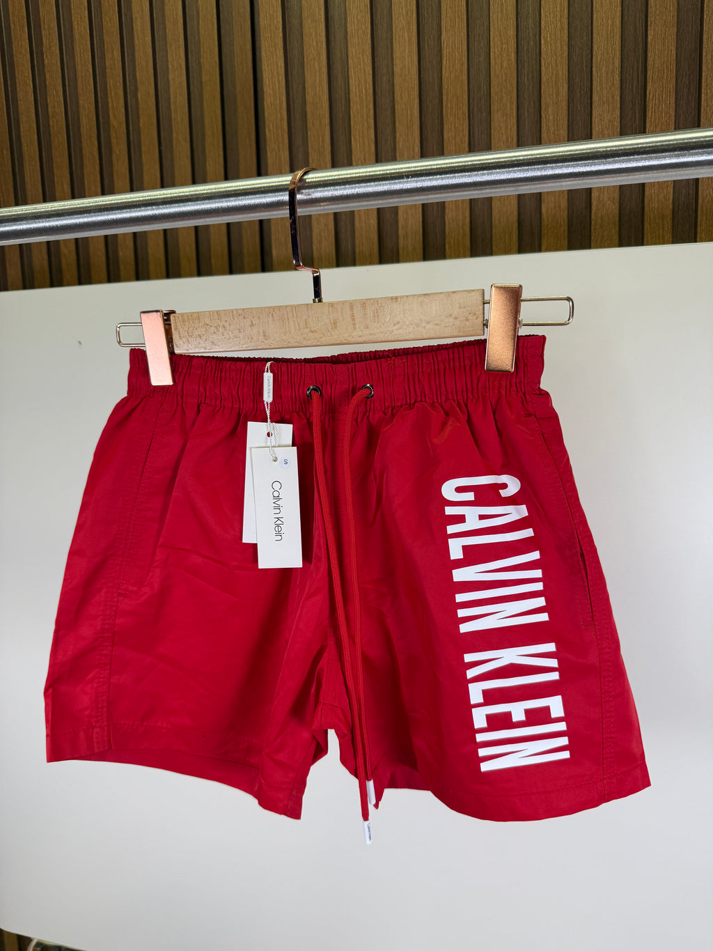 Calvin klein deniz şortu