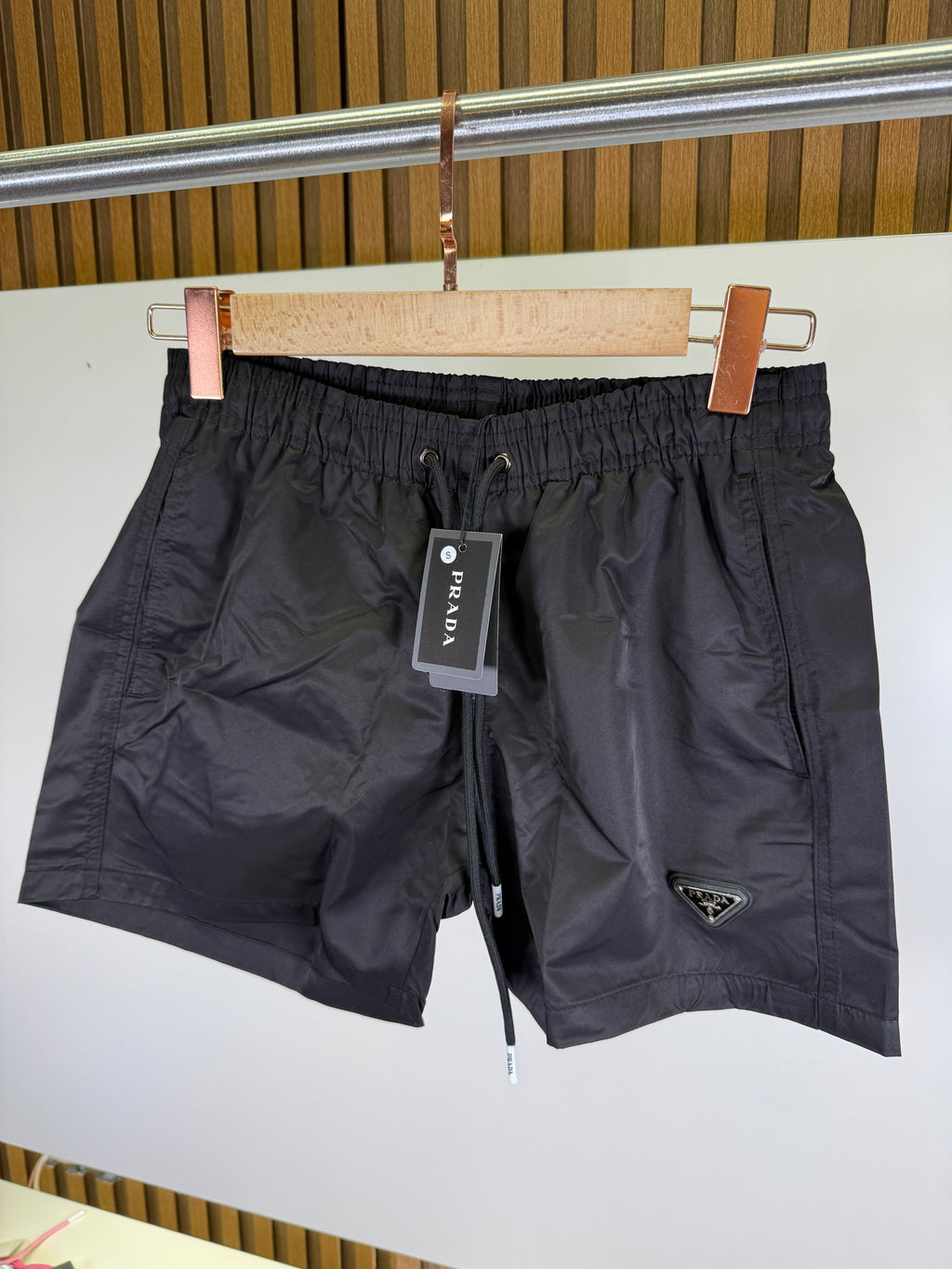 Prada deniz şortu