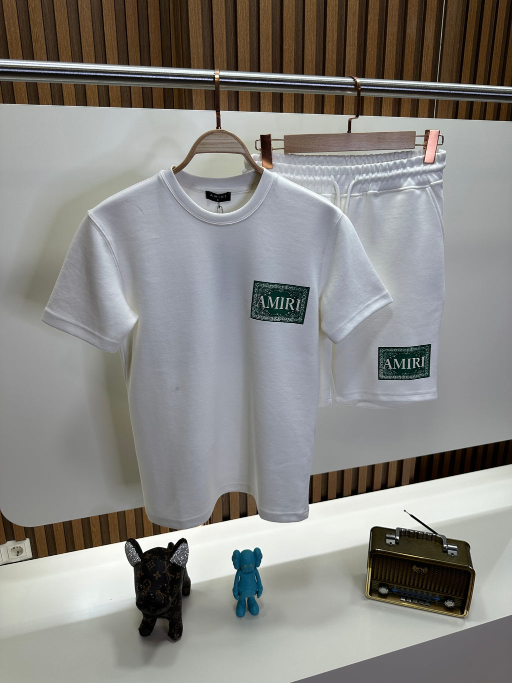 Amiri Premium