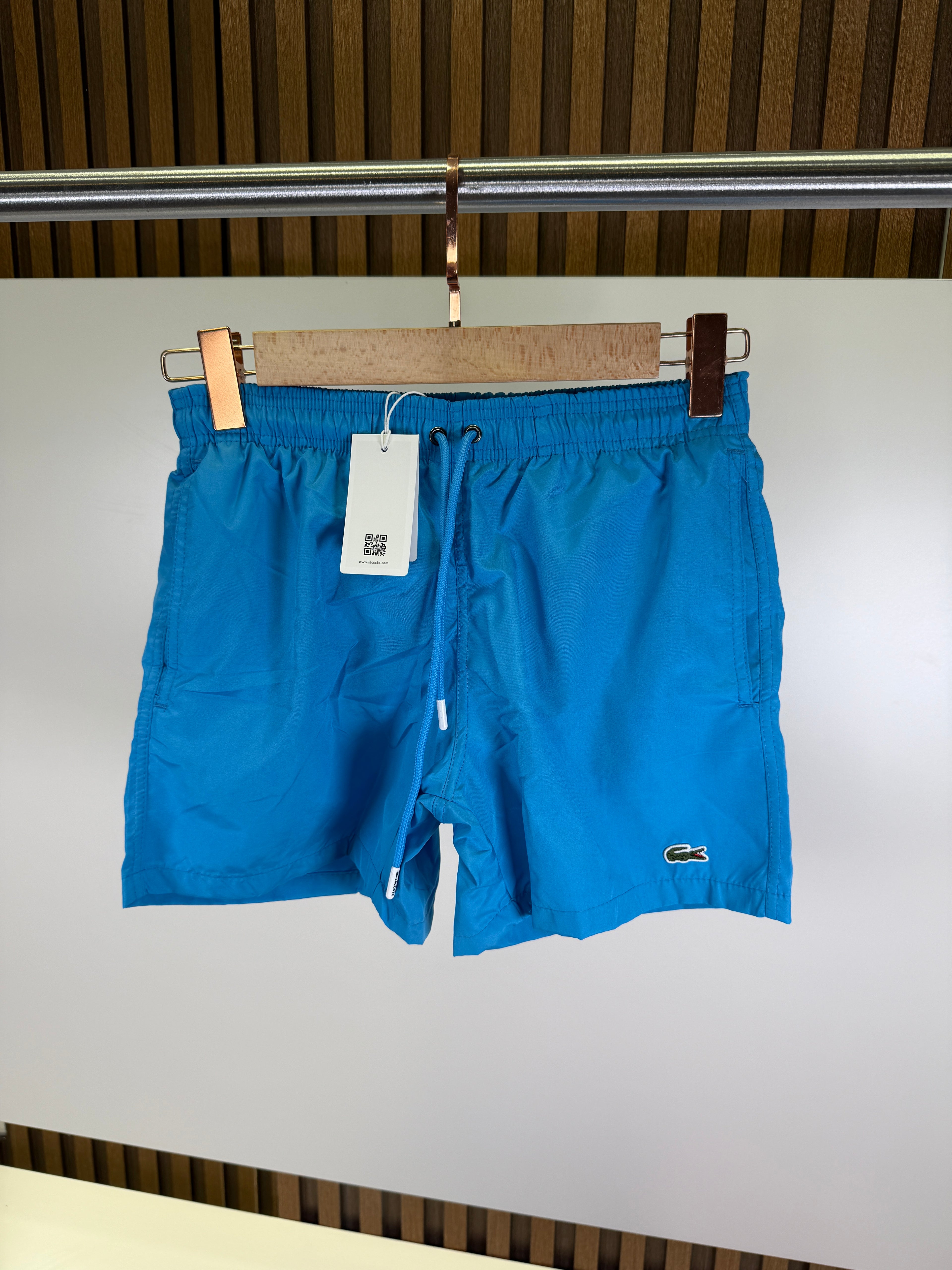 Lacoste deniz şortu
