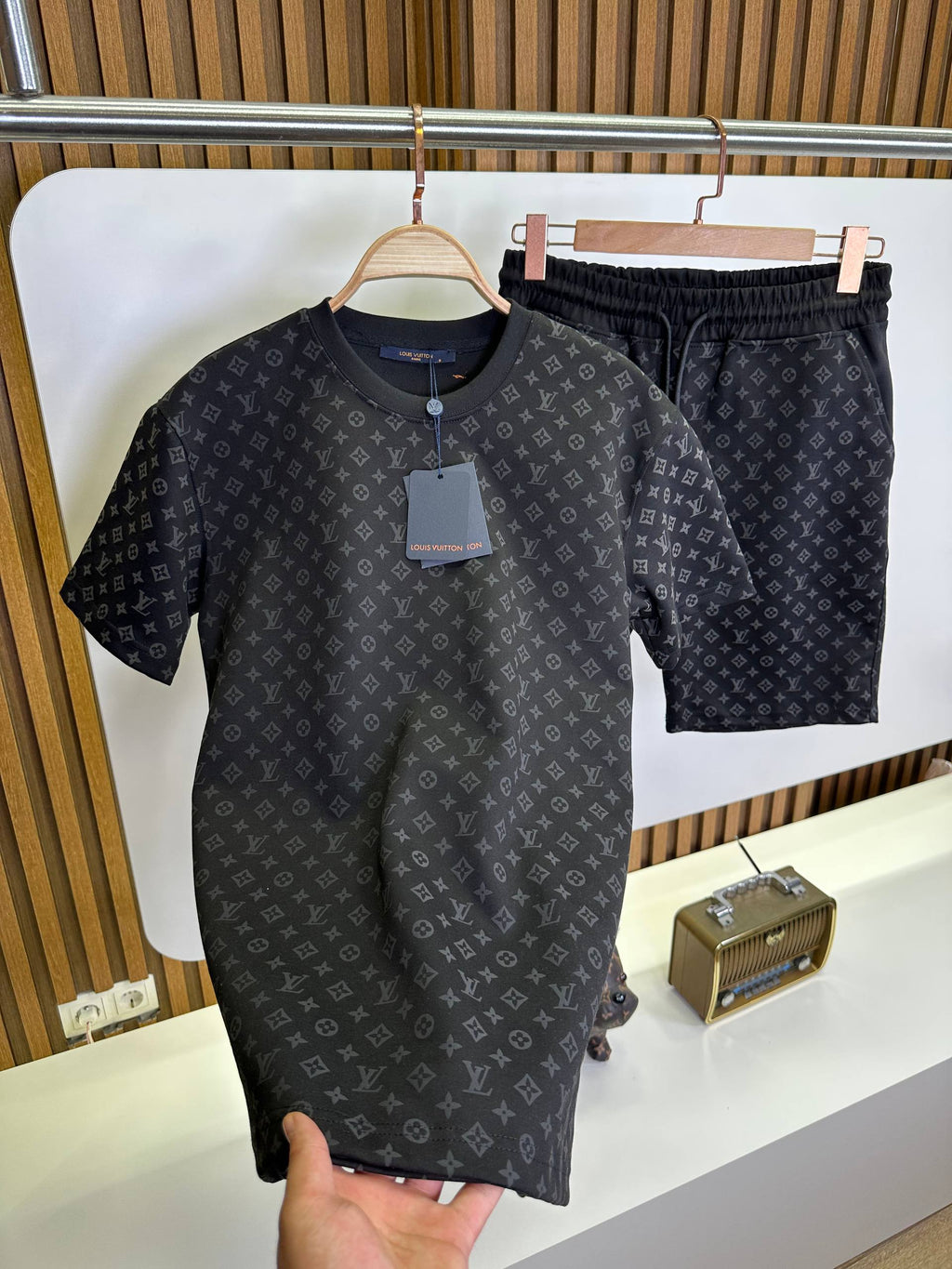 Louis vuitton premium