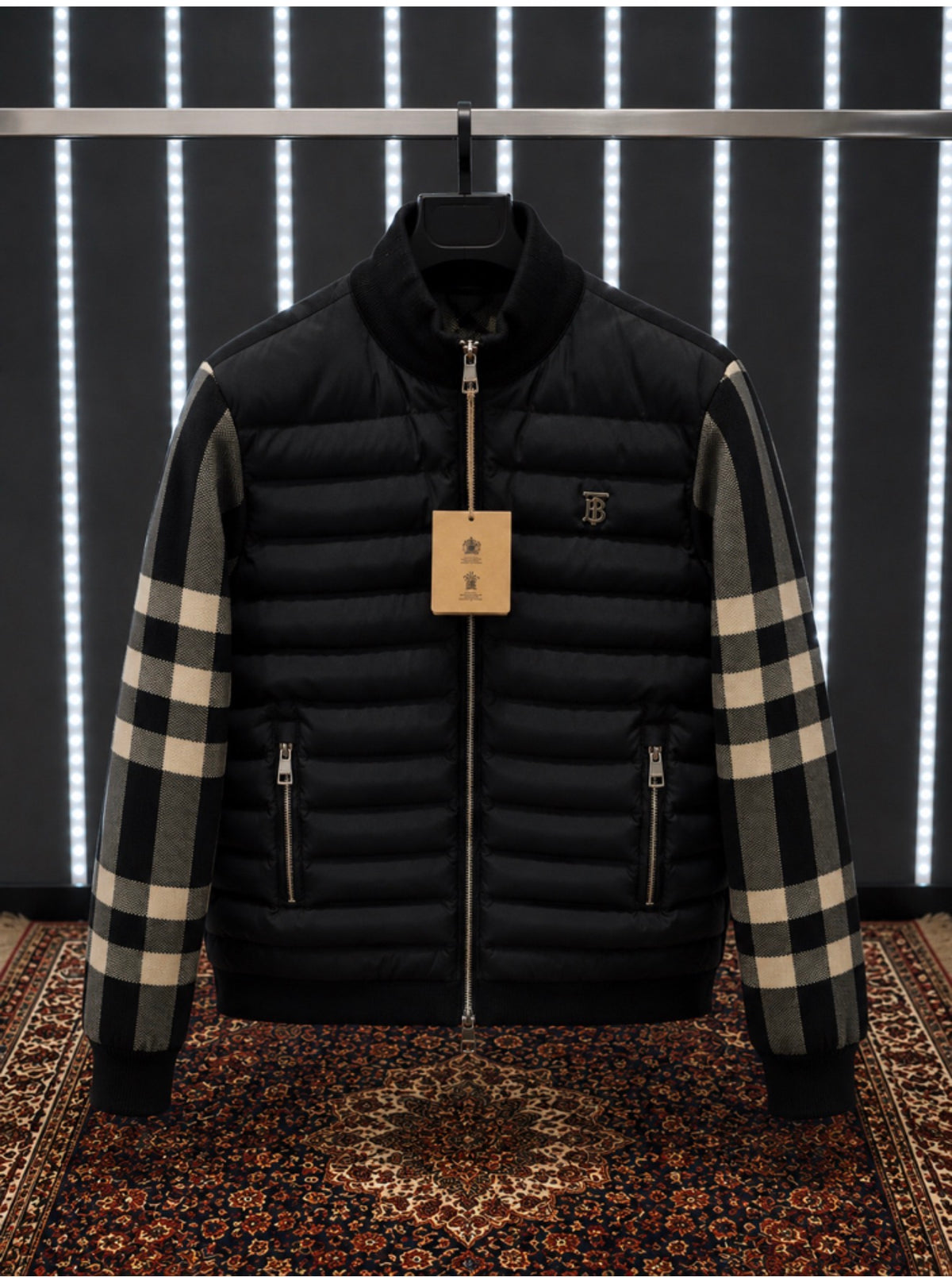 Burberry Premium Kapitone Mont – Özel Seri