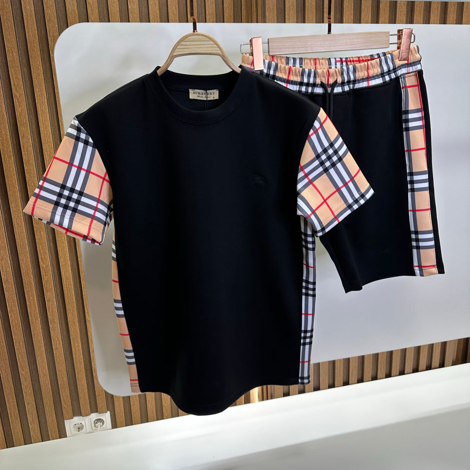 Burberry nakış logo