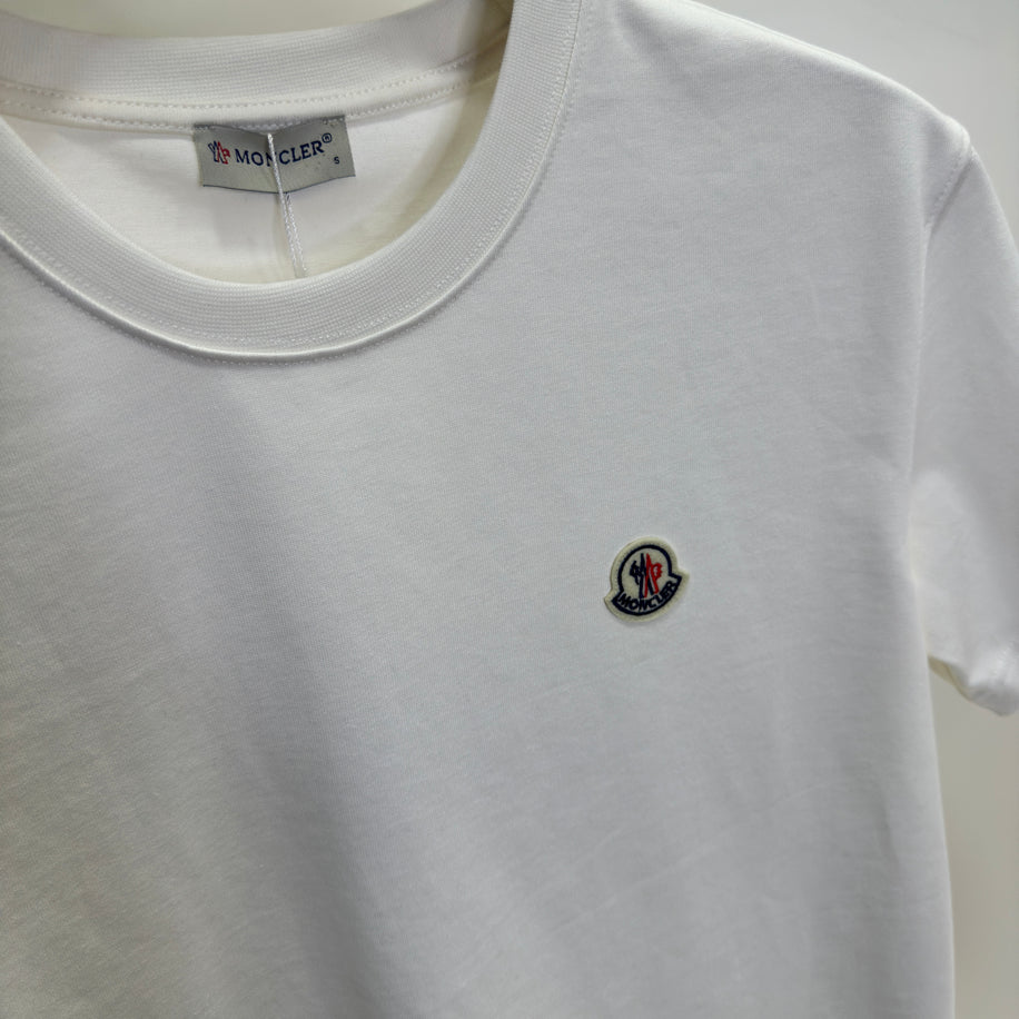 Moncler nakış logo